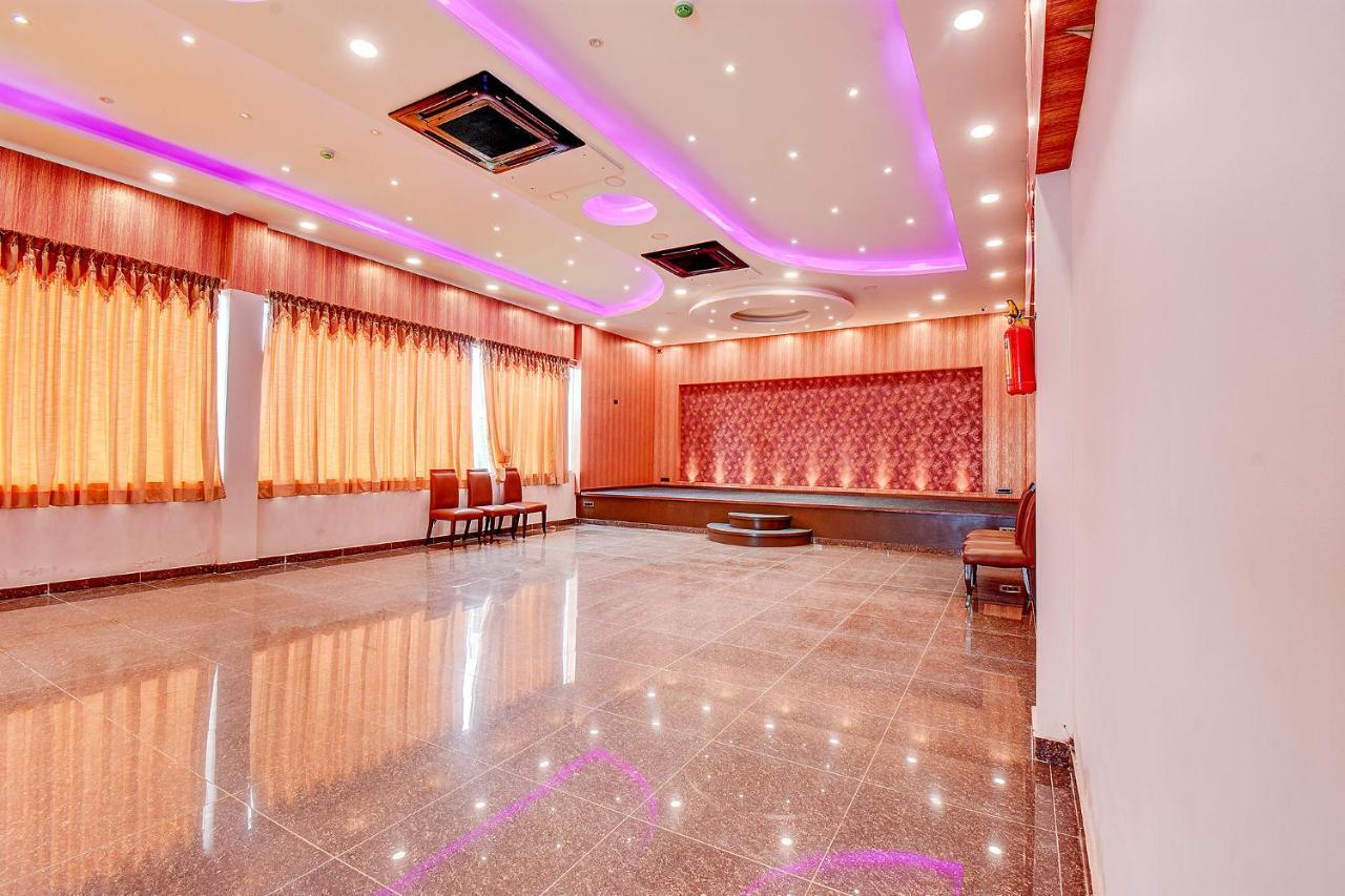 Fabhotel S Comfort Inn - Indiranagar Bangalore Exterior photo